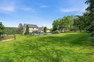 8 Links Ct, Sparta Township, NJ 07871 - Photo 36