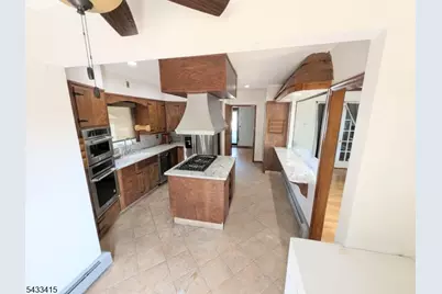 471 Franklin Ave #1, Belleville, NJ 07109 - Photo 4