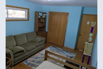 49 Kipp Ave, Elmwood Park, NJ 07407 - Photo 20