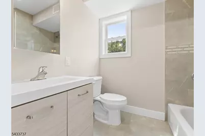 250 Snyder St #1, Orange, NJ 07050 - Photo 6