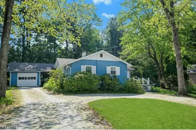23 Cottonwood Ct, Hardyston Township, NJ 07460 - Photo 2