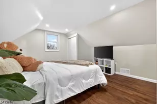 5 Lois Ave, East Brunswick Township, NJ 08816 - Photo 18