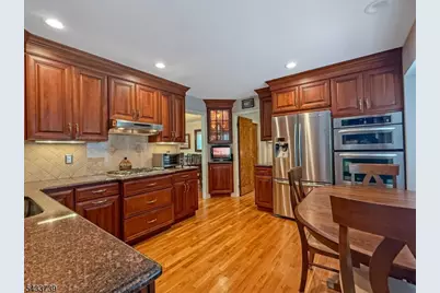 7 Vultee Dr, Florham Park, NJ 07932 - Photo 14