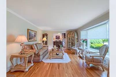 7 Vultee Dr, Florham Park, NJ 07932 - Photo 6
