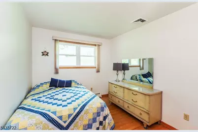 103 Mountain Rd, Hardyston Township, NJ 07419 - Photo 10