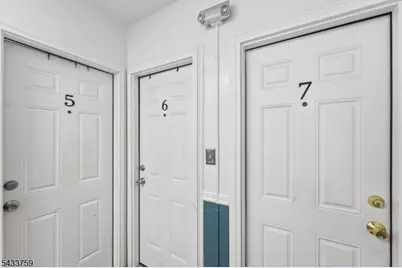 334 1st Ave, Elizabeth, NJ 07206 - Photo 6