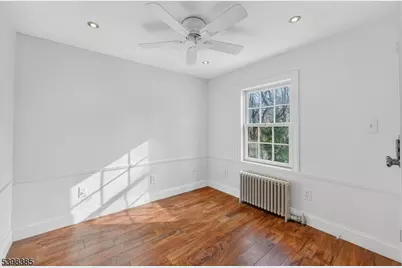 28 Old Clinton Rd, Raritan Township, NJ 08822 - Photo 26
