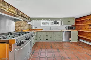 28 Old Clinton Rd, Raritan Township, NJ 08822 - Photo 2