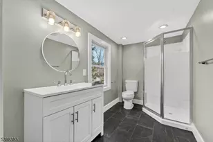 28 Old Clinton Rd, Raritan Township, NJ 08822 - Photo 22