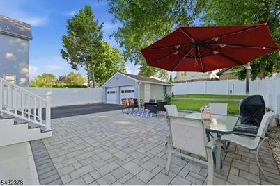 59 Wallace St, Belleville, NJ 07109 - Photo 32