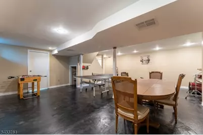 301 Heritage Dr, Readington, NJ 08889 - Photo 28