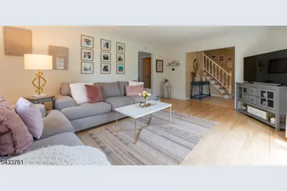 301 Heritage Dr, Readington, NJ 08889 - Photo 8