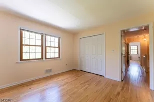 301 Heritage Dr, Readington, NJ 08889 - Photo 26