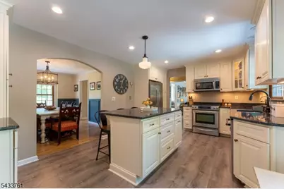 301 Heritage Dr, Readington, NJ 08889 - Photo 12