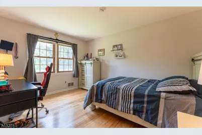 301 Heritage Dr, Readington, NJ 08889 - Photo 24