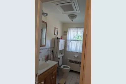 1113 Harding Rd, Elizabeth, NJ 07208 - Photo 12