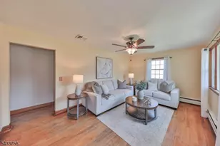 164 Carpentersville Rd, Phillipsburg, NJ 08865 - Photo 4