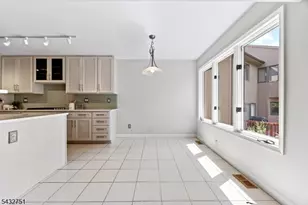26 Sherwood Dr, Mountain Lakes, NJ 07046 - Photo 10
