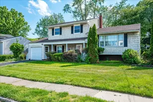 106 Winding Rd, Woodbridge Township, NJ 08830 - Photo 2