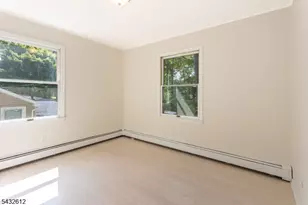 10 Iroquois Trail, Denville, NJ 07834 - Photo 14