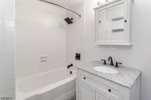 10 Iroquois Trail, Denville, NJ 07834 - Photo 14