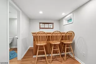 208 Wyoming St, Westfield, NJ 07090 - Photo 18