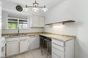 703 Pinehurst-, Union Township, NJ 07083 - Photo 16