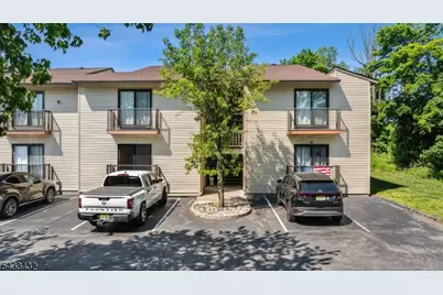 313 Spruce Hills Dr #313, Glen Gardner, NJ 08826 - Photo 2