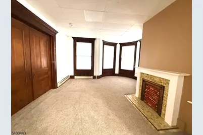 100 Main St - Front Apt #1, Newton, NJ 07860 - Photo 4