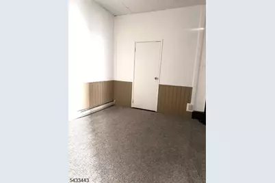 100 Main St - Front Apt #1, Newton, NJ 07860 - Photo 14