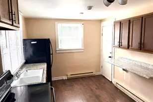 100 Main St - Front Apt, Newton, NJ 07860 - Photo 24