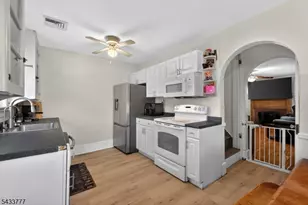339 N 8th Ave, Manville, NJ 08835 - Photo 8