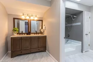22 Flynn Pl, Wayne, NJ 07470 - Photo 14