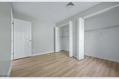 22 Flynn Pl, Wayne, NJ 07470 - Photo 22