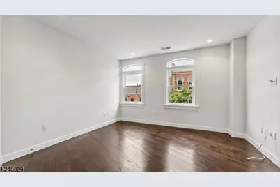 24 N Park Pl, Morristown, NJ 07960 - Photo 18