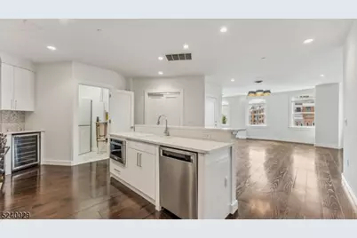 24 N Park Pl, Morristown, NJ 07960 - Photo 4