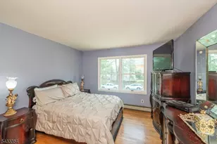 34 Terhune St, East Hanover Township, NJ 07936 - Photo 12