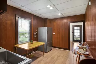 288 Belvidere Ave, Oxford Township, NJ 07863 - Photo 10