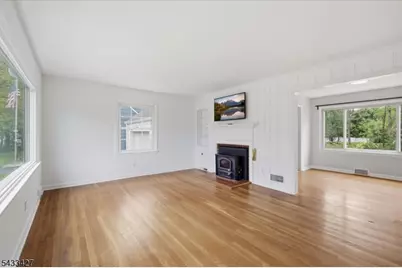 147 Main St, Lebanon, NJ 08833 - Photo 2