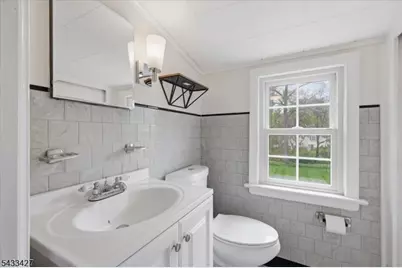 147 Main St, Lebanon, NJ 08833 - Photo 18