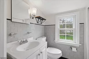 147 Main St, Lebanon, NJ 08833 - Photo 18