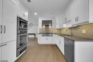 306 Eyland Ave, Roxbury Township, NJ 07876 - Photo 16