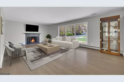 306 Eyland Ave, Roxbury Township, NJ 07876 - Photo 8