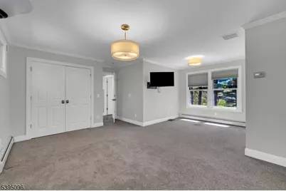 306 Eyland Ave, Roxbury Township, NJ 07876 - Photo 36