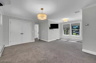 306 Eyland Ave, Roxbury Township, NJ 07876 - Photo 36