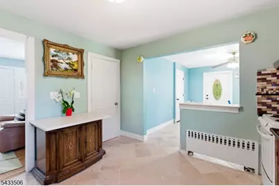 32 Valley View Dr, Mine Hill, NJ 07803 - Photo 6
