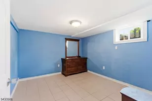32 Valley View Dr, Mine Hill, NJ 07803 - Photo 24