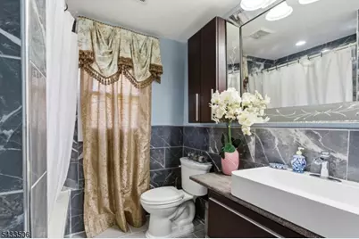 32 Valley View Dr, Mine Hill, NJ 07803 - Photo 12