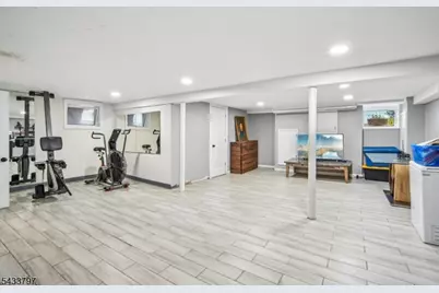 45 Bayview Ave, Newark, NJ 07112 - Photo 22
