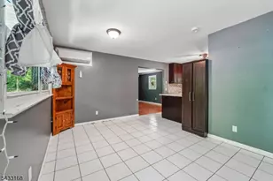 51 Lonaconing Rd, Vernon, NJ 07422 - Photo 4